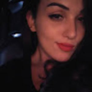 Meet your Posher, Lynn